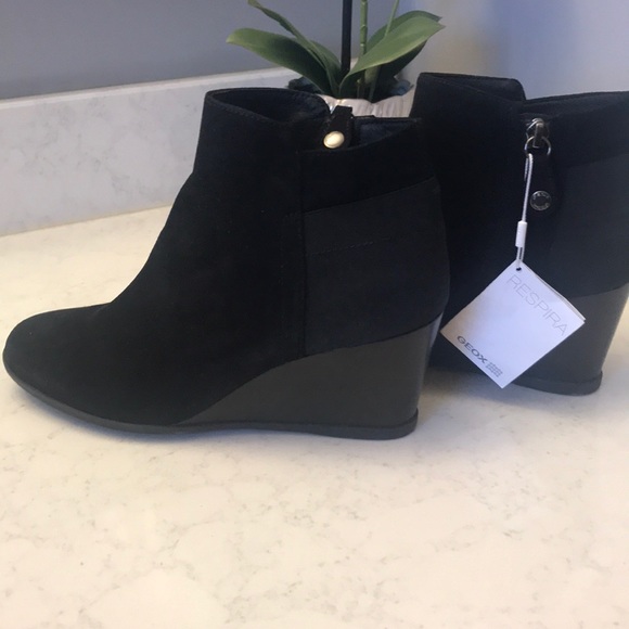 Geox leather ankle booties